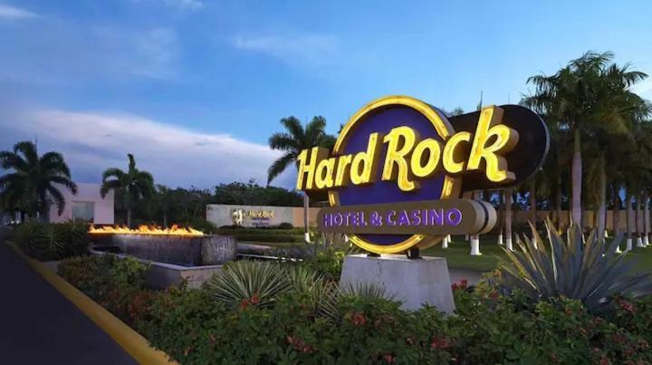 Cana Rock Star Luxury Condo, Casino, Golf, Beach In Hard Rock Area プンタ・カナ エクステリア 写真